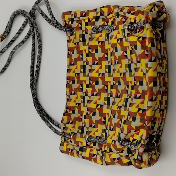 KAVU Keepsake Shoulder Rope Bag Multicolor Triangle Geometric Print - Picture 9 of 16